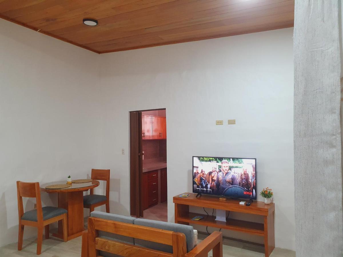Suite Amoblada En Santa Cruz Puerto Ayora  Esterno foto